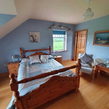 Wild Atlantic Stays Castlemaine Ngoại thất bức ảnh