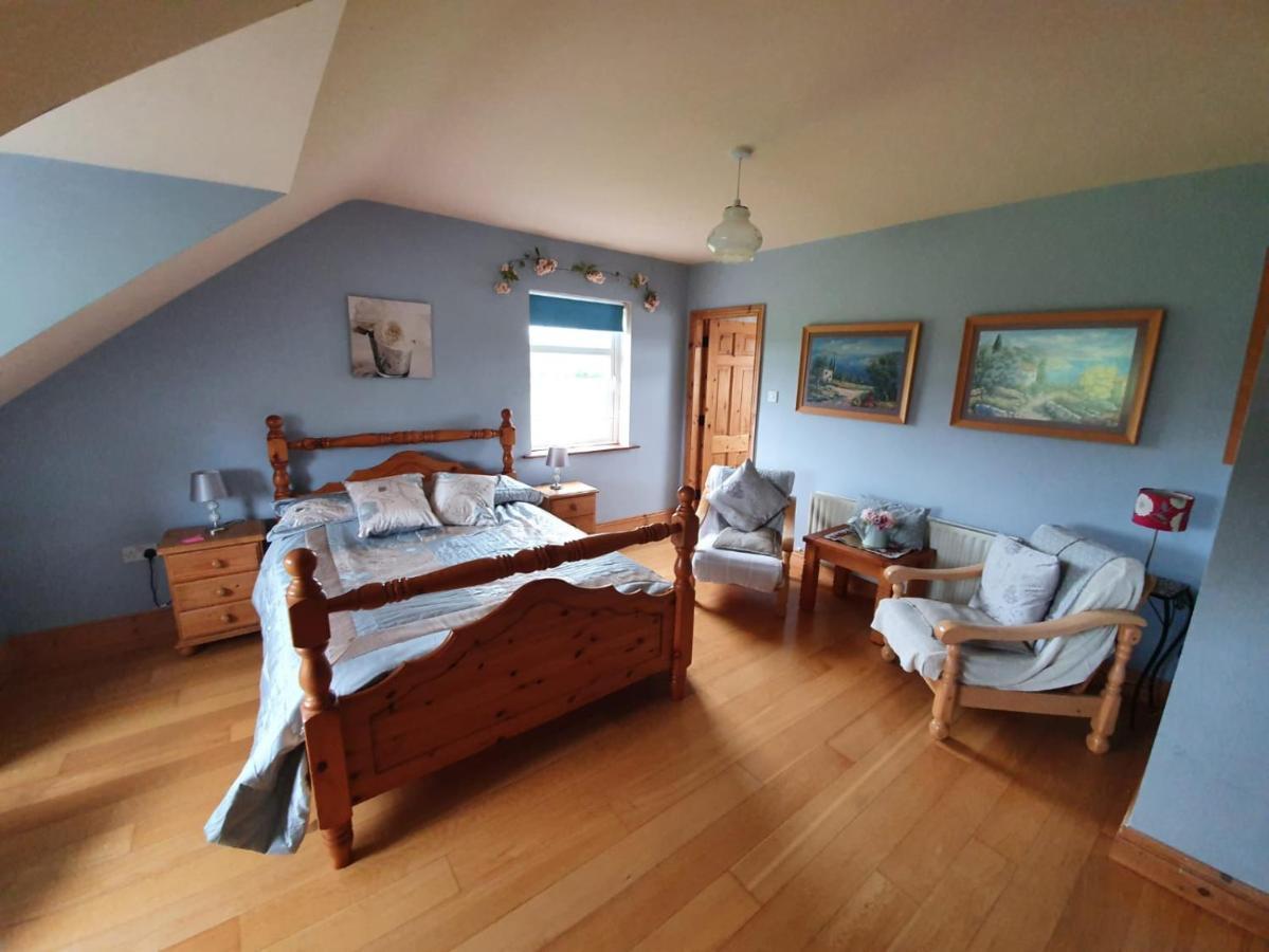 Wild Atlantic Stays Castlemaine Ngoại thất bức ảnh